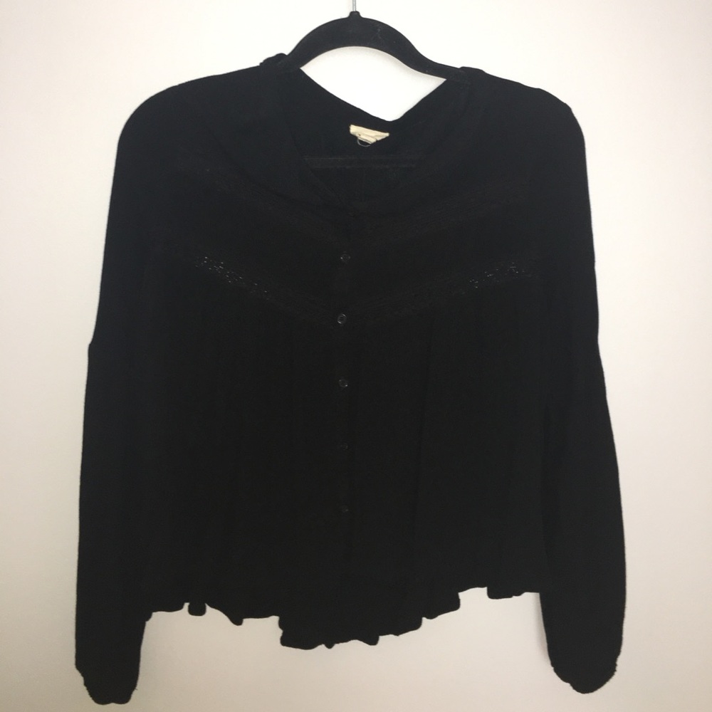black shirt